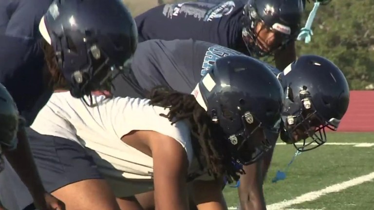 Johnson Jaguars aim to defend district championship in tough 27-6A Johnson Jaguars aim to defend district championship in tough 27-6A