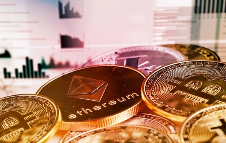 Bitcoin, Ethereum, Dogecoin Surge Amid Trump’s ‘One Big, Beautiful Bill’ Victory — Analyst Says BTC On ‘Cusp Of Making History’ As It Eyes Key Weekly Resistance – Grayscale Bitcoin Mini Trust (BTC) Common units of fractional undivided beneficial interest (ARCA:BTC) Bitcoin, Ethereum, Dogecoin Surge Amid Trump’s ‘One Big, Beautiful Bill’ Victory — Analyst Says BTC On ‘Cusp Of Making History’ As It Eyes Key Weekly Resistance – Grayscale Bitcoin Mini Trust (BTC) Common units of fractional undivided beneficial interest (ARCA:BTC)
