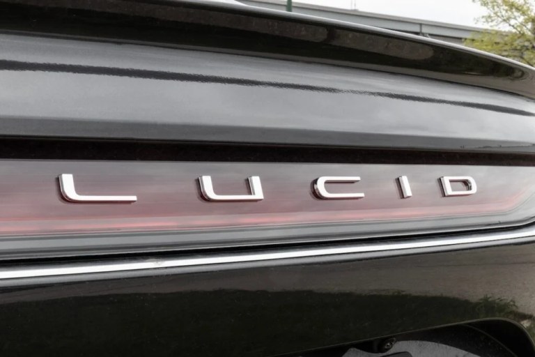 Why Is Lucid Stock Falling Overnight? – Lucid Group (NASDAQ:LCID) Why Is Lucid Stock Falling Overnight? – Lucid Group (NASDAQ:LCID)