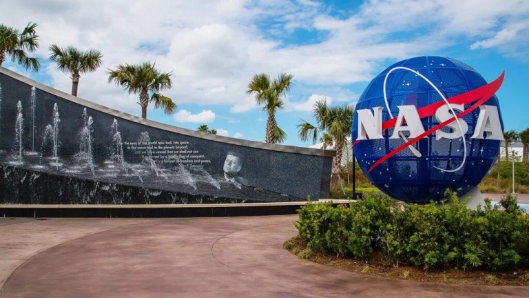NASA Wants To Build Nuclear Reactors On The Moon Amid Competition From Russia, China: Report NASA Wants To Build Nuclear Reactors On The Moon Amid Competition From Russia, China: Report