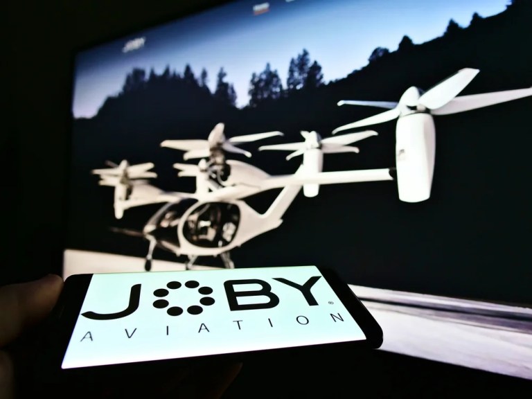 Joby Aviation CEO Sets Sights On Pentagon’s .4 Billion Budget For Uncrewed Aircraft, Targets 500 Aircraft Per Year – Blade Air Mobility (NASDAQ:BLDE), Joby Aviation (NYSE:JOBY) Joby Aviation CEO Sets Sights On Pentagon’s .4 Billion Budget For Uncrewed Aircraft, Targets 500 Aircraft Per Year – Blade Air Mobility (NASDAQ:BLDE), Joby Aviation (NYSE:JOBY)