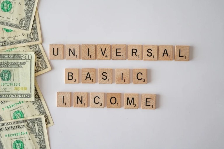 Ex-OpenAI Researcher Sees ,000 Monthly UBI Payments as Possible with AI Expansion Ex-OpenAI Researcher Sees ,000 Monthly UBI Payments as Possible with AI Expansion