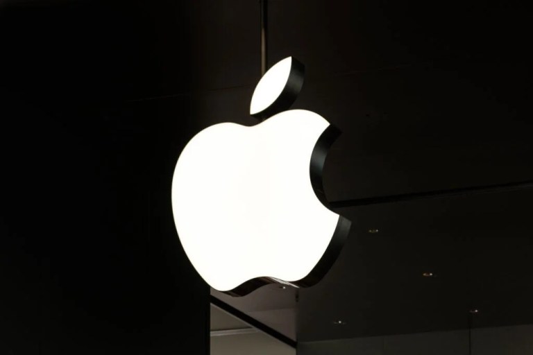 Apple Inc. Plans Major iPhone Redesigns For Three Consecutive Years – Apple (NASDAQ:AAPL) Apple Inc. Plans Major iPhone Redesigns For Three Consecutive Years – Apple (NASDAQ:AAPL)