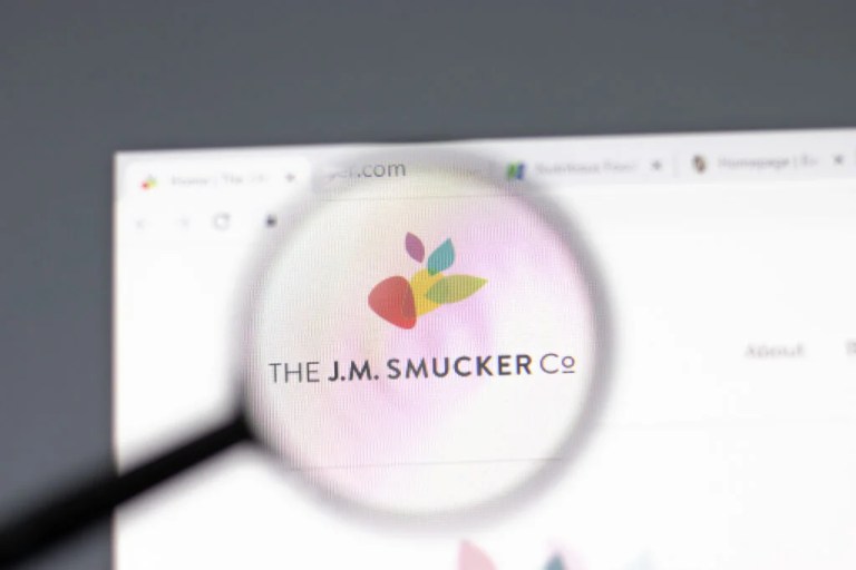 JM Smucker, Nvidia And 3 Stocks To Watch Heading Into Wednesday – Cracker Barrel Old (NASDAQ:CBRL), HP (NYSE:HPQ) JM Smucker, Nvidia And 3 Stocks To Watch Heading Into Wednesday – Cracker Barrel Old (NASDAQ:CBRL), HP (NYSE:HPQ)