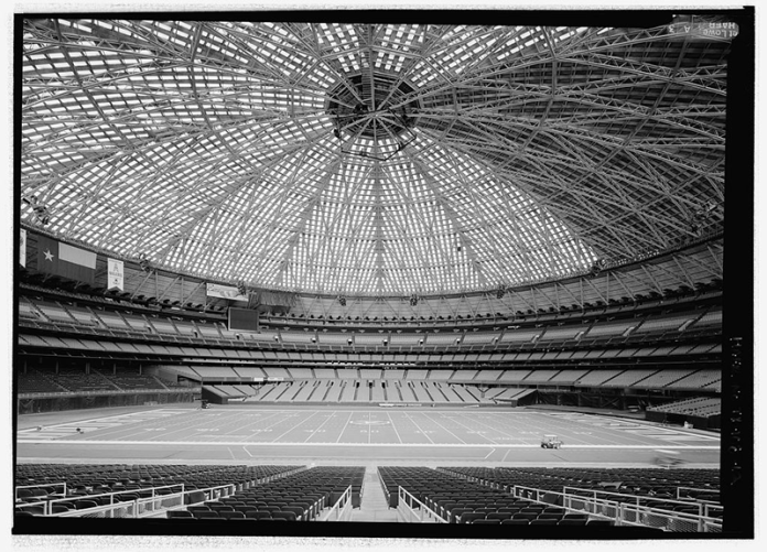 Survey: Harris County voters support using public funds to renovate Astrodome | Houston Public Media
