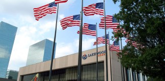 Local victims identified in Maine plane crash tied to Houston law firm | Houston Public Media