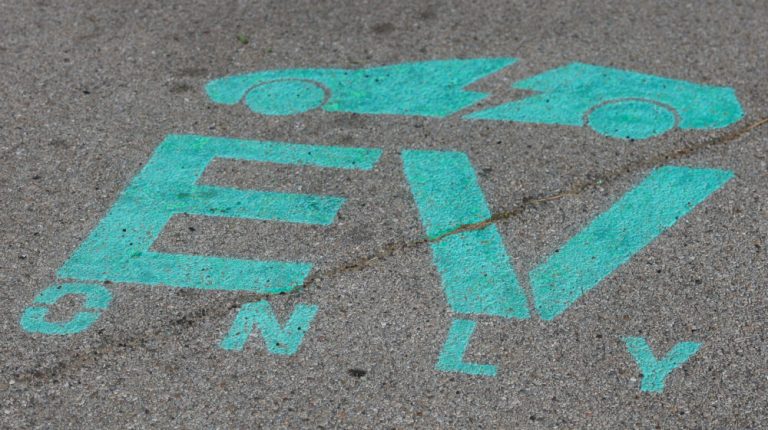 Buffalo Bayou Park gets new EV chargers funded by Houston City Council member | Houston Public Media Buffalo Bayou Park gets new EV chargers funded by Houston City Council member | Houston Public Media