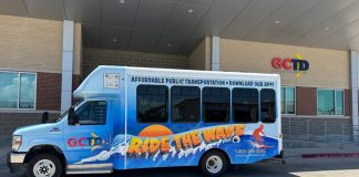 New bus route connecting Galveston to the mainland launches with $1 rides | Houston Public Media