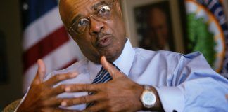 Rod Paige made indelible marks on education in Houston and beyond. The reforms he championed remain contested | Houston Public Media