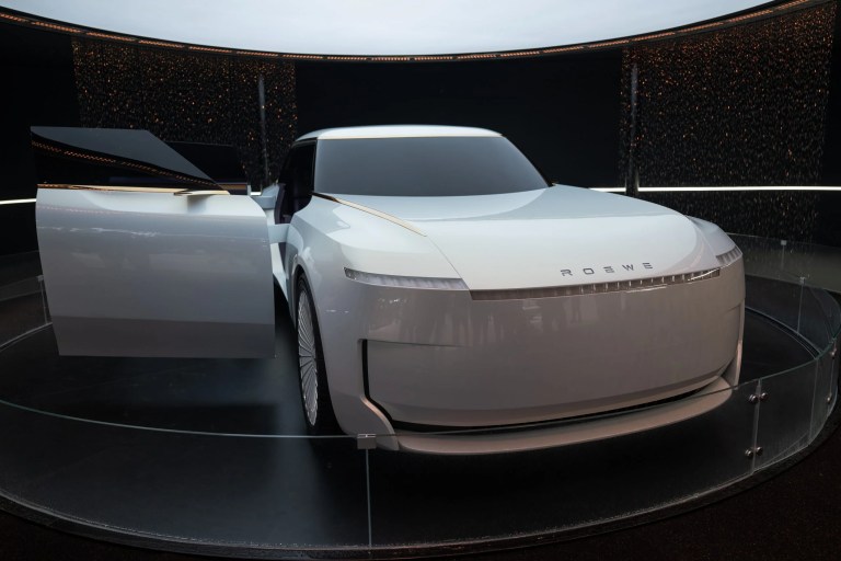 China’s vision for a driverless future is miles ahead of everyone else’s China’s vision for a driverless future is miles ahead of everyone else’s