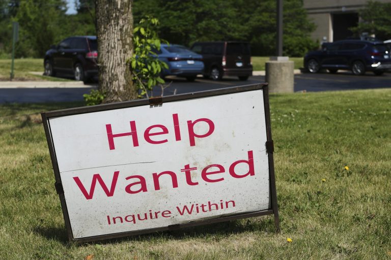 ‘Not dire, not amazing, more meh’: Job market cools as quits plummet in stagnant labor picture ‘Not dire, not amazing, more meh’: Job market cools as quits plummet in stagnant labor picture