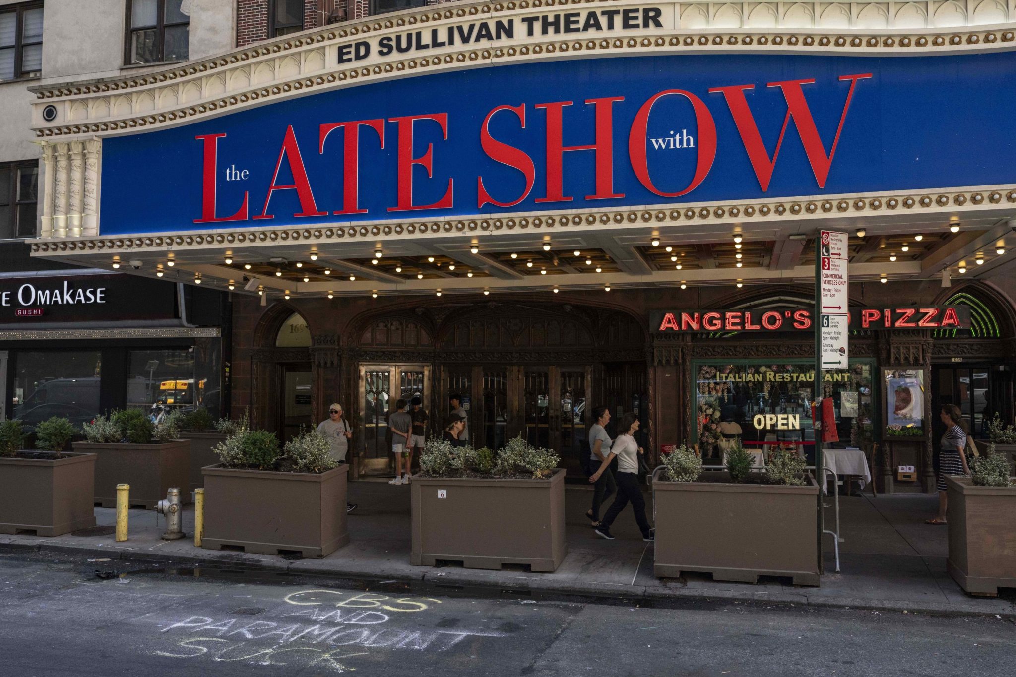 While Trump celebrates the demise of Stephen Colbert’s show, the economics of late-night TV are crumbling | FROUSA Media While Trump celebrates the demise of Stephen Colbert’s show, the economics of late-night TV are crumbling | FROUSA Media