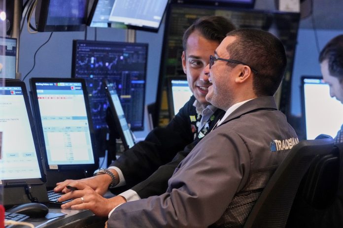 S&P 500 sets 5 all-time highs in one trading week