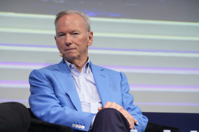 Ex-Google CEO: ‘AI’s natural limit is electricity, not chips’