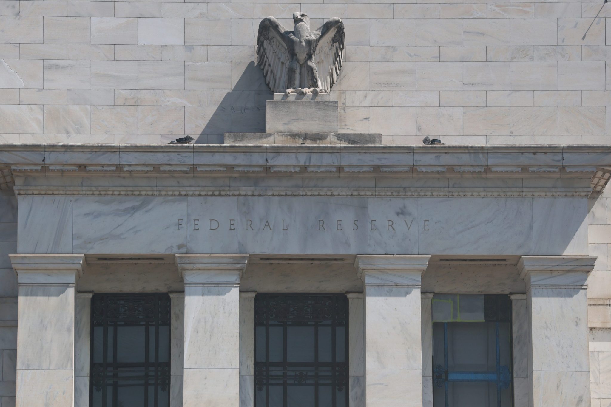 What if the Fed cut rates to just 1% like Trump wants? An analyst says it’s ‘ludicrous’ and may scare businesses | FROUSA Media What if the Fed cut rates to just 1% like Trump wants? An analyst says it’s ‘ludicrous’ and may scare businesses | FROUSA Media