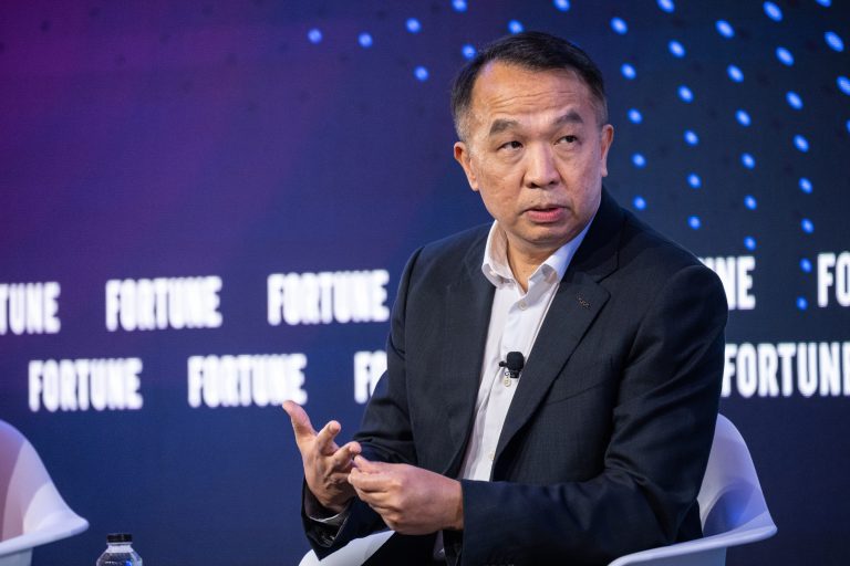 DeepSeek makes it easier for Southeast Asia’s firms to get into AI, but venture investors are still adopting a wait-and-see attitude DeepSeek makes it easier for Southeast Asia’s firms to get into AI, but venture investors are still adopting a wait-and-see attitude
