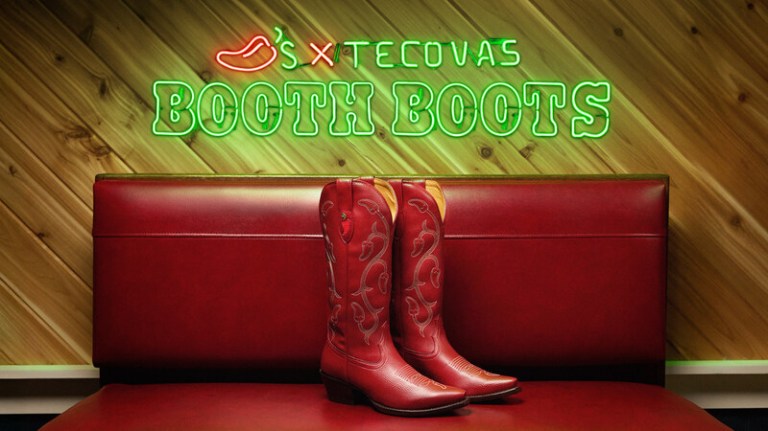 Chili’s has poured 5 million into its marketing budget in just 3 years—and sales are sizzling Chili’s has poured 5 million into its marketing budget in just 3 years—and sales are sizzling