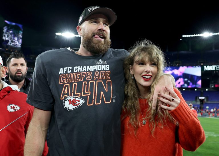 Taylor Swift’s ‘amazing’ 8-karat engagement ring set Travis Kelce back 0,000, jewelry expert estimates Taylor Swift’s ‘amazing’ 8-karat engagement ring set Travis Kelce back 0,000, jewelry expert estimates