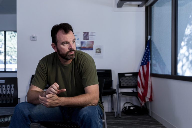 Americans who live in rural areas don’t believe good jobs are coming and they don’t want to move. We have to bring remote work to the country Americans who live in rural areas don’t believe good jobs are coming and they don’t want to move. We have to bring remote work to the country