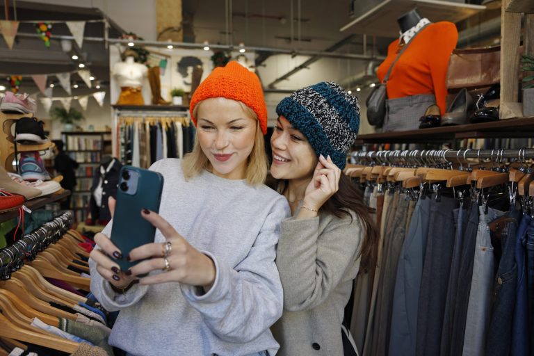The mighty American consumer keeps shrugging off tariffs as retail sales rise 0.5% in July The mighty American consumer keeps shrugging off tariffs as retail sales rise 0.5% in July