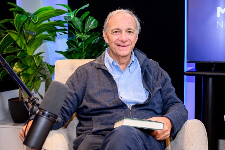 Ray Dalio was so broke early in his career he had to borrow ,000 from his dad—and learned 2 key lessons that set him on the road to billionaire status Ray Dalio was so broke early in his career he had to borrow ,000 from his dad—and learned 2 key lessons that set him on the road to billionaire status