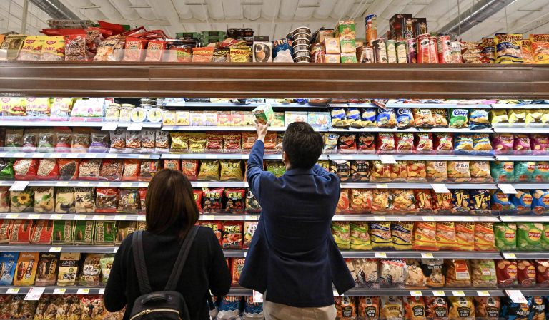 US inflation to rise as higher tariffs feed through US inflation to rise as higher tariffs feed through