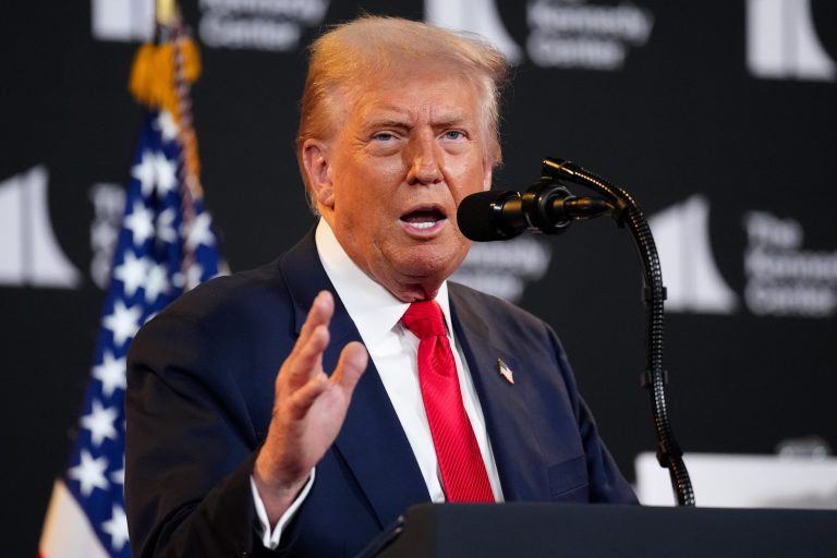 Trump goes on 0 million bond buying spree: Here’s what it could signal about future interest rates Trump goes on 0 million bond buying spree: Here’s what it could signal about future interest rates