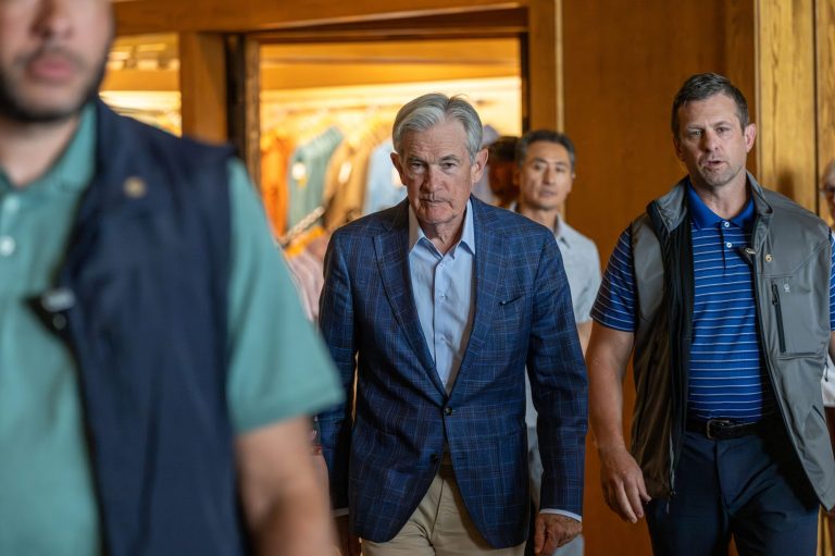 Powell’s ‘unusual’ Jackson Hole remarks reveal he’s boxed in by Trump’s tariffs and deportations, risking a 1970s-style mistake, economist Slok says Powell’s ‘unusual’ Jackson Hole remarks reveal he’s boxed in by Trump’s tariffs and deportations, risking a 1970s-style mistake, economist Slok says