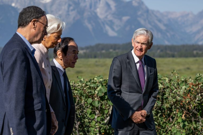 Powell ‘holds the key’ to the next Fed rate move as divided policymakers will likely fail to reach a consensus again, JPMorgan says Powell ‘holds the key’ to the next Fed rate move as divided policymakers will likely fail to reach a consensus again, JPMorgan says