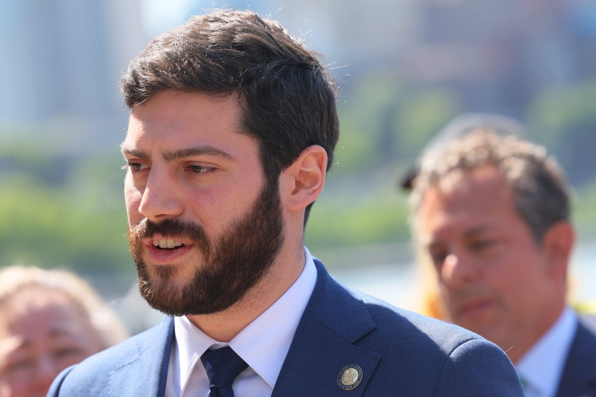 AI politics breaks into a New York congressional race — and signals more fights to come | Fortune | FROUSA NEWS