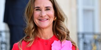 Bill Gates donated record $8 billion to Melinda French Gates’ foundation as part of their divorce settlement | Fortune