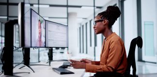 To ease recruiters’ fears of being replaced by AI, Zillow experimented with ‘prompt-a-thons.’ Now the real estate giant has 6 new recruitment tools | Fortune