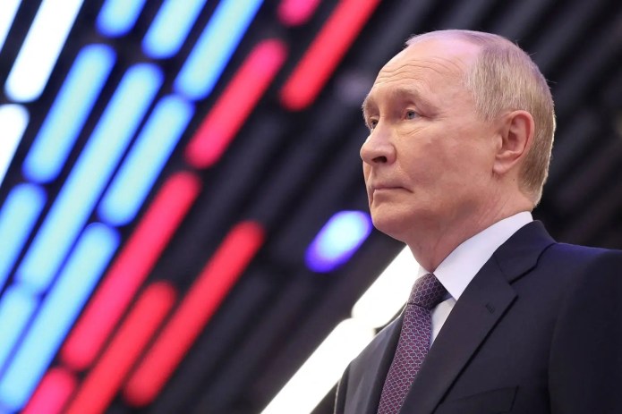 Putin: Foreign Troops in Ukraine Would Be ‘Legitimate Targets’