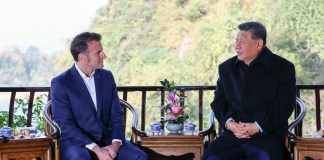 Xi, Macron Seize Symbolic Victories in Unorthodox Summit