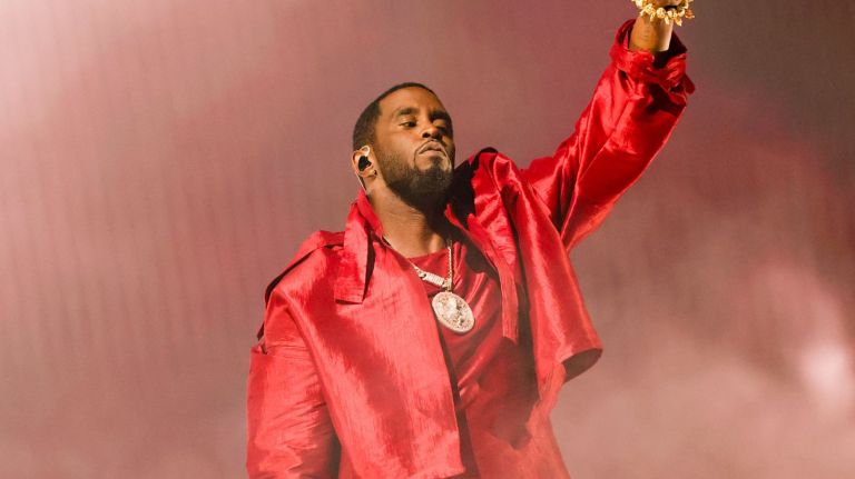Diddy Has Reached Out To Donald Trump Over Pardon – HipHopDX Diddy Has Reached Out To Donald Trump Over Pardon – HipHopDX