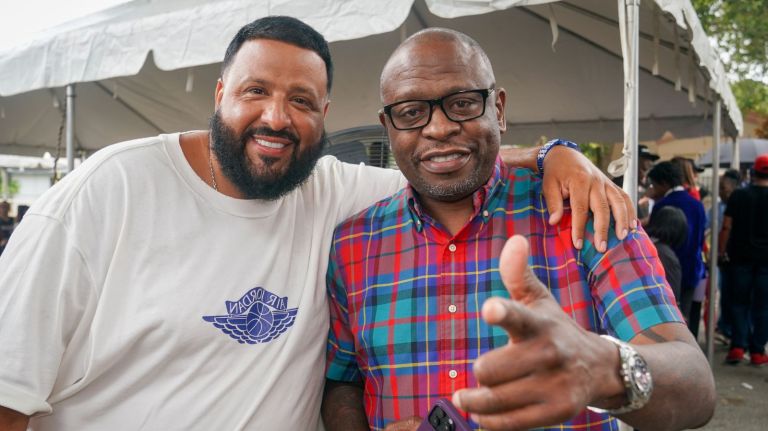 Scarface Thanks JAY-Z And DJ Khaled For Helping Him Through Health Scare – HipHopDX Scarface Thanks JAY-Z And DJ Khaled For Helping Him Through Health Scare – HipHopDX