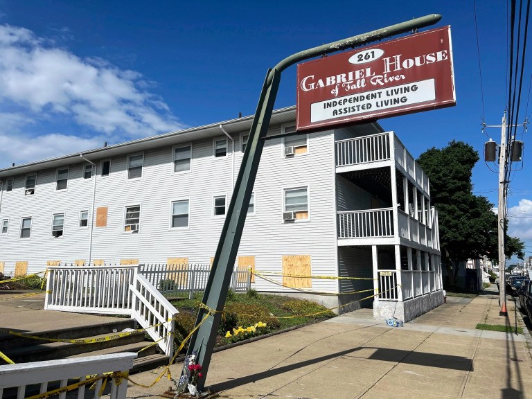 Fire at assisted-living facility ‘was destined to kill 50-plus people,’ chief says, praising ‘hero’ responders Fire at assisted-living facility ‘was destined to kill 50-plus people,’ chief says, praising ‘hero’ responders