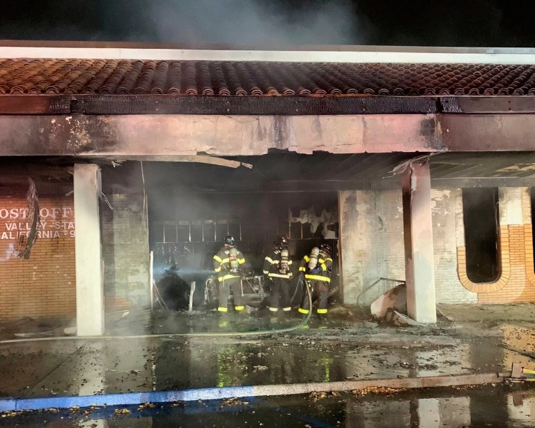 Pat Tillman’s brother arrested on suspected arson after fiery crash into post office: Police Pat Tillman’s brother arrested on suspected arson after fiery crash into post office: Police