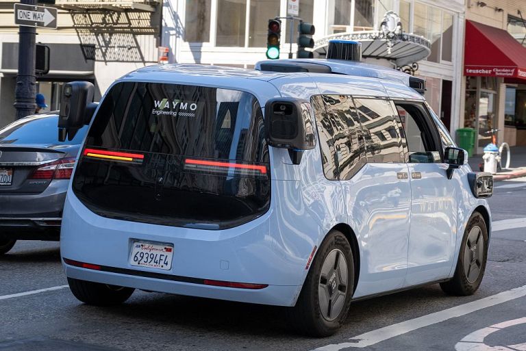 Self-Driving Cars Will Be Regulated by an Industry Insider Self-Driving Cars Will Be Regulated by an Industry Insider