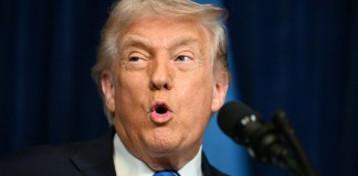 Trump Tells Fans to Donate to Him or Else Dems Will Steal Their Money