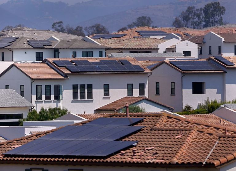 California’s biggest virtual power plant may get a funding reprieve California’s biggest virtual power plant may get a funding reprieve