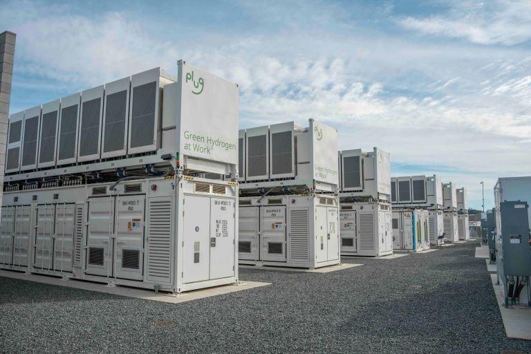 This hydrogen microgrid is the first of its kind. Is it a good idea? This hydrogen microgrid is the first of its kind. Is it a good idea?