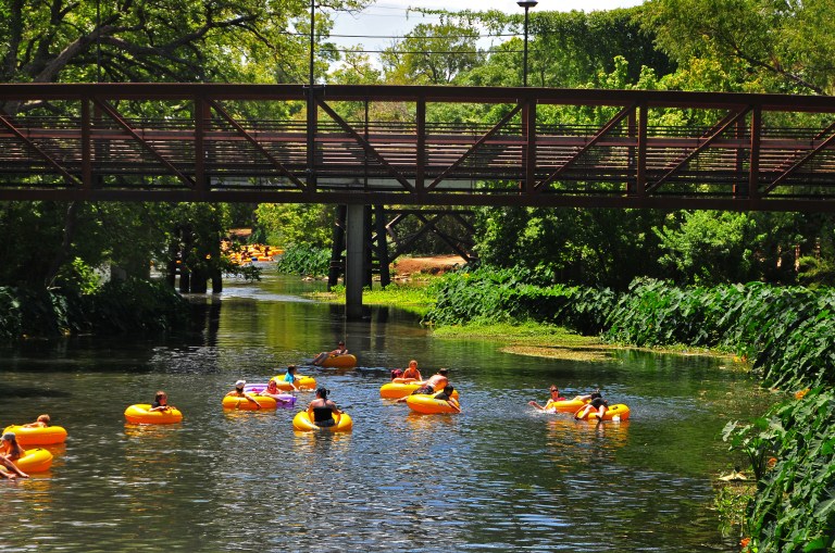 Navigating the Troubled Waters of Newton Creek Means an Environmental Cleanup in Brooklyn and Queens That Will Cost At Least .3 Billion – Inside Climate News Navigating the Troubled Waters of Newton Creek Means an Environmental Cleanup in Brooklyn and Queens That Will Cost At Least .3 Billion – Inside Climate News