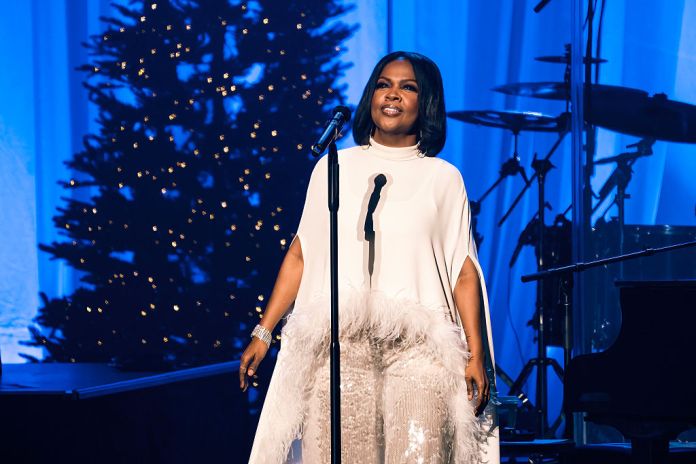 CeCe Winans Praises Sister’s Performance At Trump-Hosted Kennedy Center Honors, Sparks Mixed Reactions CeCe Winans Praises Sister’s Performance At Trump-Hosted Kennedy Center Honors, Sparks Mixed Reactions