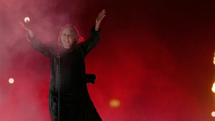 Ozzy Osbourne says farewell to live performance with a hometown show for 40,000 fans | FROUSA Media Ozzy Osbourne says farewell to live performance with a hometown show for 40,000 fans | FROUSA Media