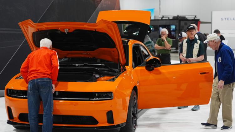 Stellantis warns of .7 billion loss for 1st half of 2025 due to tariffs and some big charges | FROUSA Media