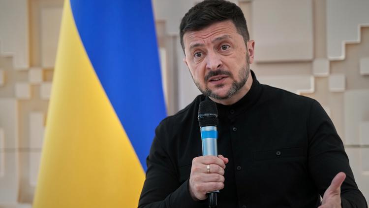 Zelenskyy arrives in US ahead of White House meeting with Trump, European leaders Zelenskyy arrives in US ahead of White House meeting with Trump, European leaders