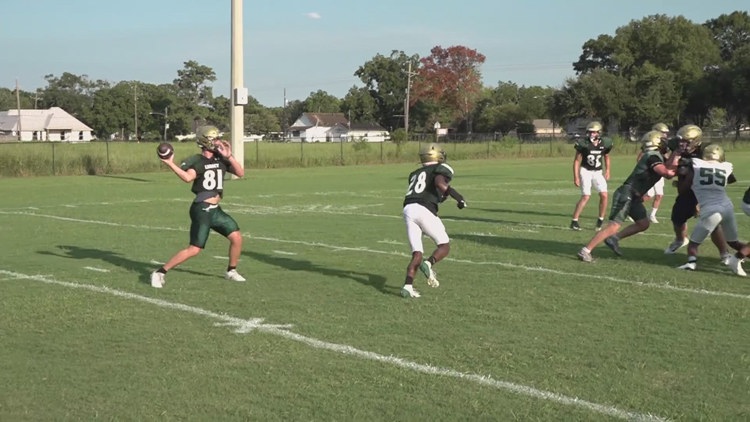 Warriors Chase Success with Senior Grit Warriors Chase Success with Senior Grit