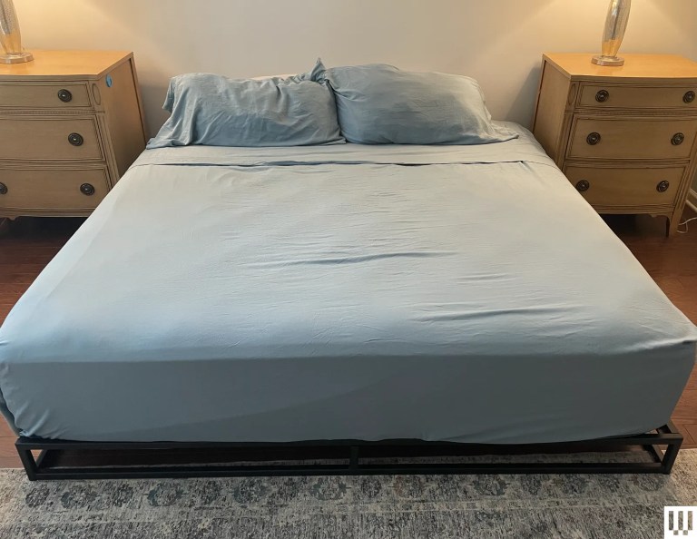 I Review Sleep Gear For a Living—My Favorite Cooling Sheets Are Less Than 0 on Amazon I Review Sleep Gear For a Living—My Favorite Cooling Sheets Are Less Than 0 on Amazon