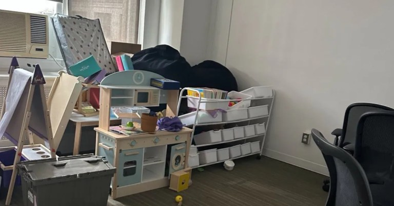 Photos: Here Are the Piles of Used Bedding and Children’s Play Sets Left Near DOGE’s Old Offices Photos: Here Are the Piles of Used Bedding and Children’s Play Sets Left Near DOGE’s Old Offices